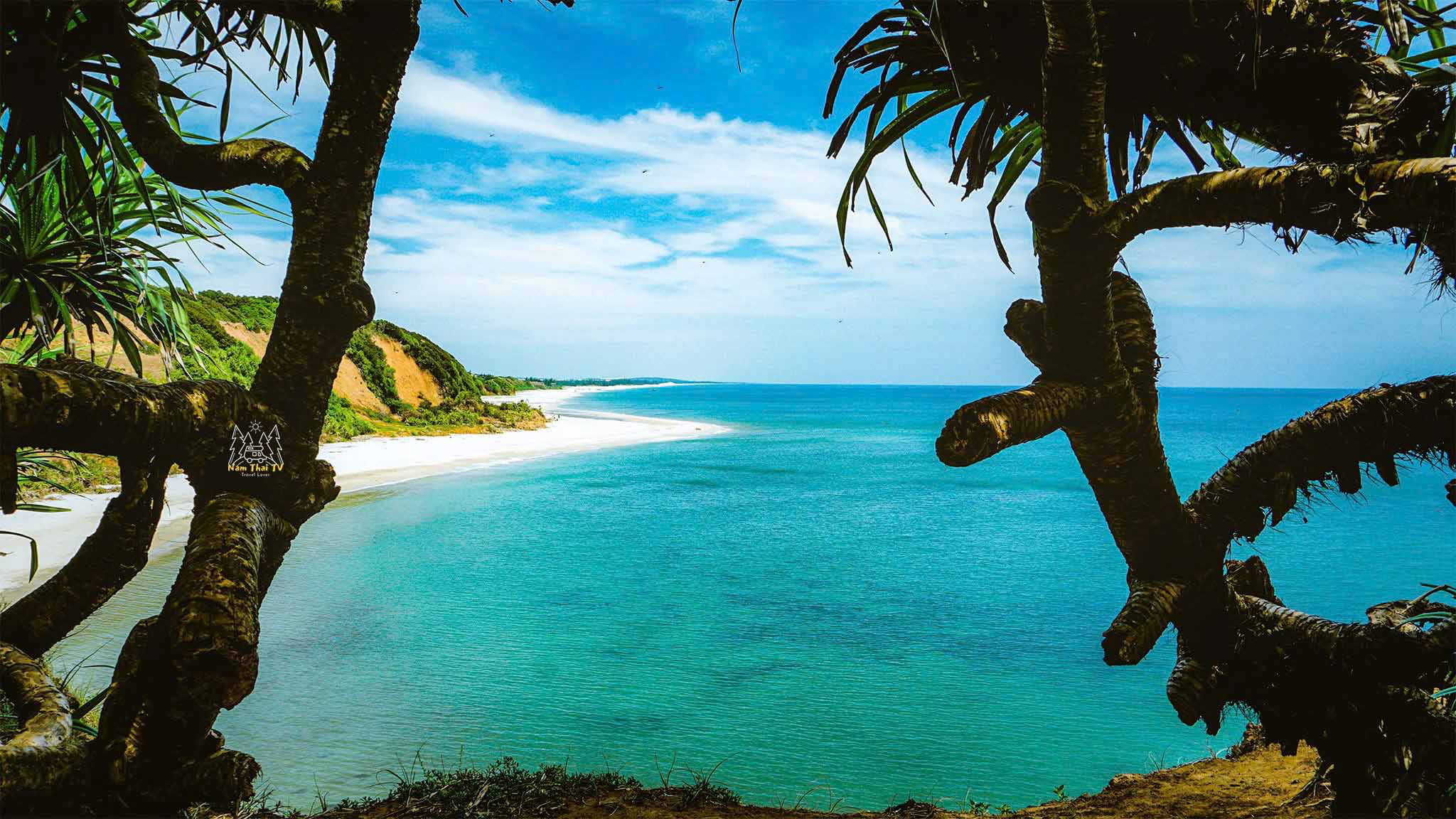 Khám phá Du lịch Mũi Trèo Top 1 Quảng Trị và kinh nghiệm cắm trại hoang sơ 3 Góc chụp thành thánh sống ảo cùng Mũi Trèo